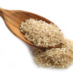 Brown-rice-on-a-spoon
